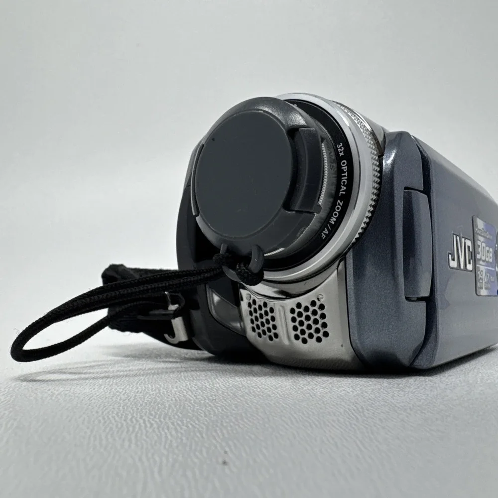 JVC Everio GZ-MG37U 30GB HDD Digital Camcorder - UNTESTED, No Battery No Charger